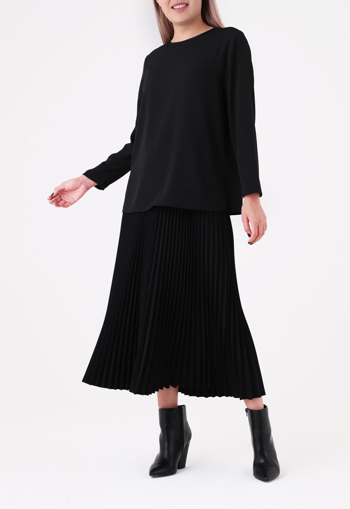 Round Neck Bracelet Sleeve Top