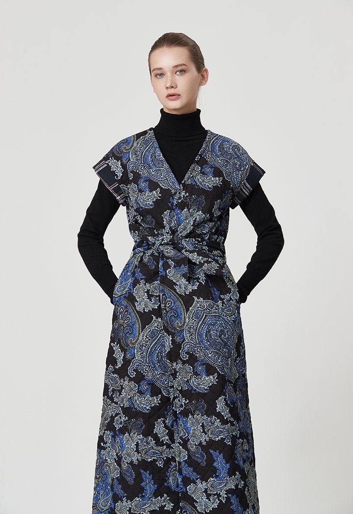 Printed Continuous Collar Quilted Outerwear